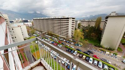 Photo du 22 Rue Gérard Philipe, 38100 Grenoble, France Grenoble