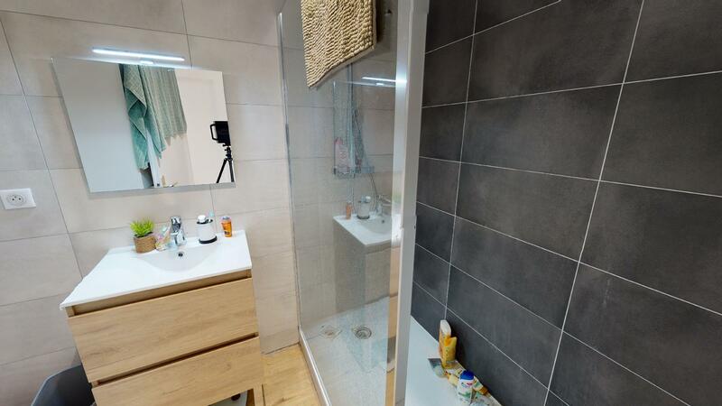 Photo du 22 Rue Gérard Philipe, 38100 Grenoble, France Grenoble