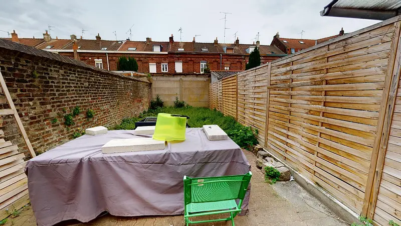 Photo du 22 Rue Ghesquières, 59260 Lille, France Lille