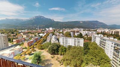 Photo du 72 Cours De La Libération Et Du Général De Gaulle, 38100 Grenoble, France Grenoble