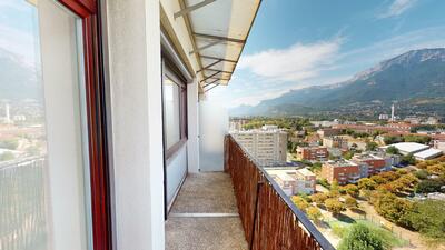 Photo du 72 Cours De La Libération Et Du Général De Gaulle, 38100 Grenoble, France Grenoble