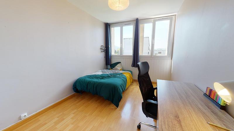 Photo du 114 Avenue Gabriel Péri, 38400 Saint-Martin-d'Hères, France Saint-Martin-d'Hères