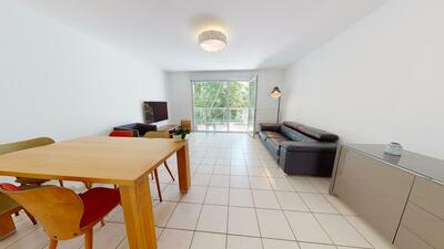 Photo du 120 Cours Tolstoï, 69100 Villeurbanne, France Villeurbanne