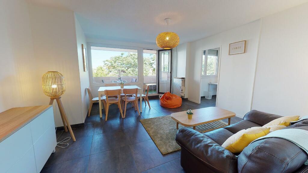 Photo du 18 Rue Ludovic Bonin, 69200 Vénissieux, France Vénissieux