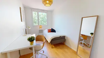 Photo du 18 Rue Ludovic Bonin, 69200 Vénissieux, France Vénissieux