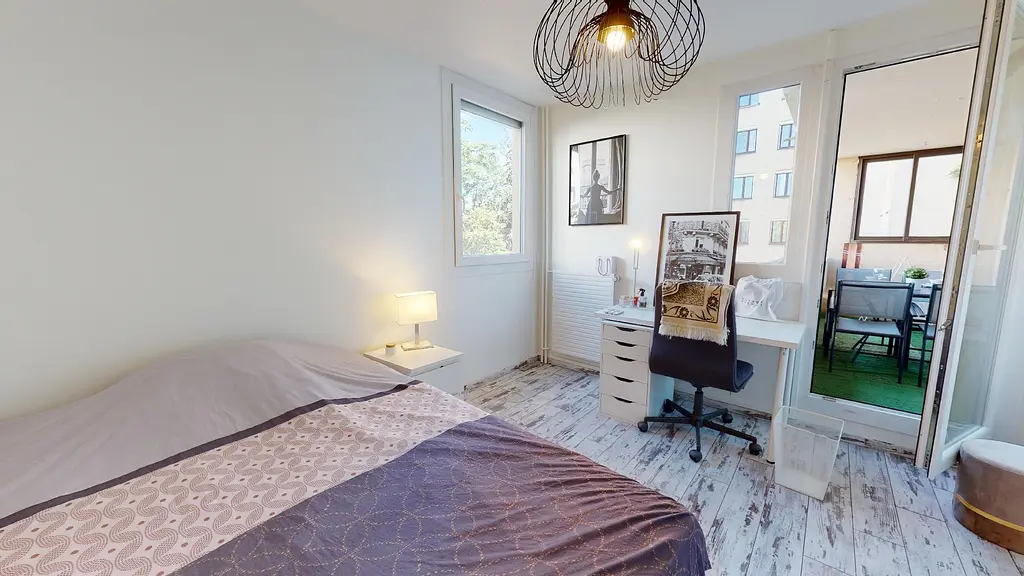 Photo du 18 Rue Ludovic Bonin, 69200 Vénissieux, France Vénissieux