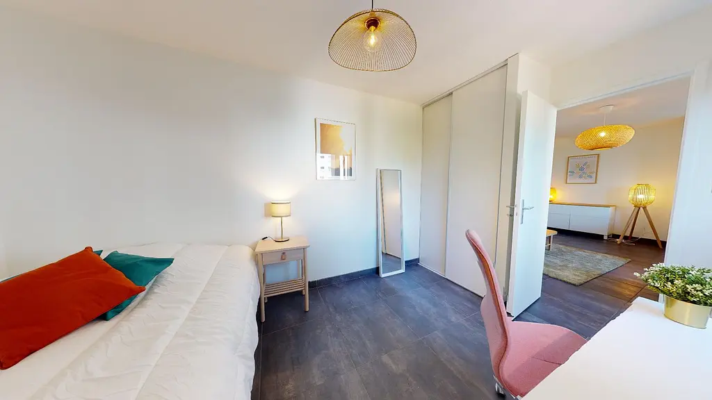 Photo du 18 Rue Ludovic Bonin, 69200 Vénissieux, France Vénissieux