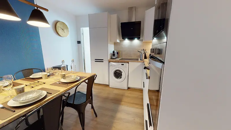 Photo du 79 Rue Philippe Fabia, Julia, 69008 Lyon, France Lyon