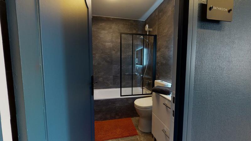 Photo du 79 Rue Philippe Fabia, Julia, 69008 Lyon, France Lyon