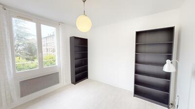 Photo du Rue Pierre Brossolette, 45400 Fleury-les-Aubrais, France Fleury-les-Aubrais