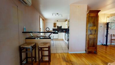 Photo du 17 Rue Des Mûriers, 69100 Villeurbanne, France Villeurbanne