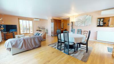 Photo du 17 Rue Des Mûriers, 69100 Villeurbanne, France Villeurbanne