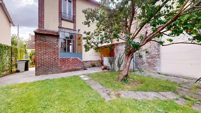 Photo du 22 Rue Ampère, 93800 Épinay-sur-Seine, France Épinay-sur-Seine