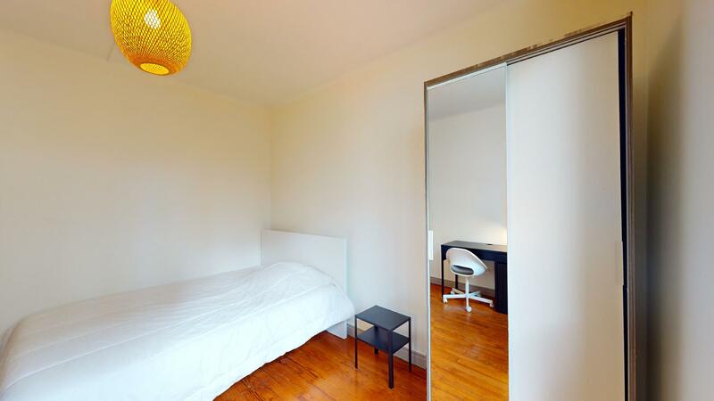 Photo du 137 Rue Antoine Durafour, 42100 Saint-Étienne, France Saint-Étienne