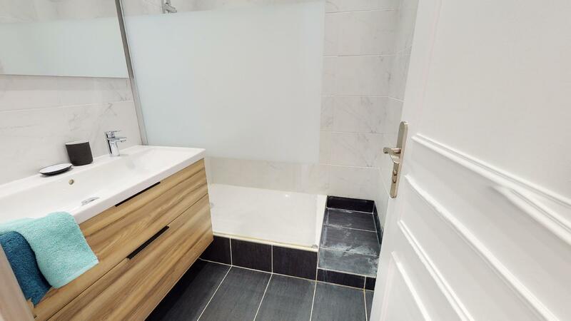 Photo du 39 Boulevard De L'europe, 69600 Oullins, France Oullins