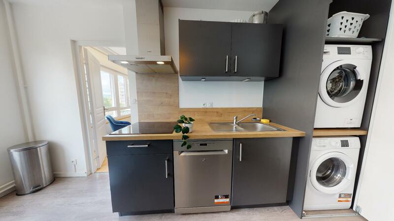 Photo du 39 Boulevard De L'europe, 69600 Oullins, France Oullins