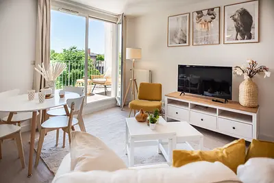 Photo du 92 Avenue de l'Europe, 69008 Lyon, France Lyon