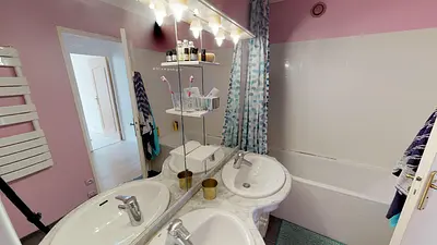 Photo du 19 rue des Trois Pierres, 69007 Lyon, France Lyon