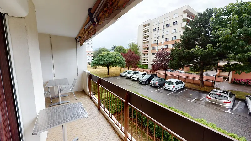 Photo du 1 Rue Guy Môquet, 38130 Échirolles, France Échirolles