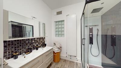 Photo du 41 Rue Marcelin Krebs, 59260 Lille, France Lille