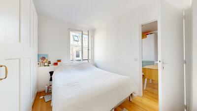 Photo du 27 Rue D'alsace, 75010 Paris, France Paris