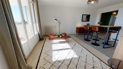 Photo du 170 Avenue Roger Salengro, 69100 Villeurbanne, France Villeurbanne