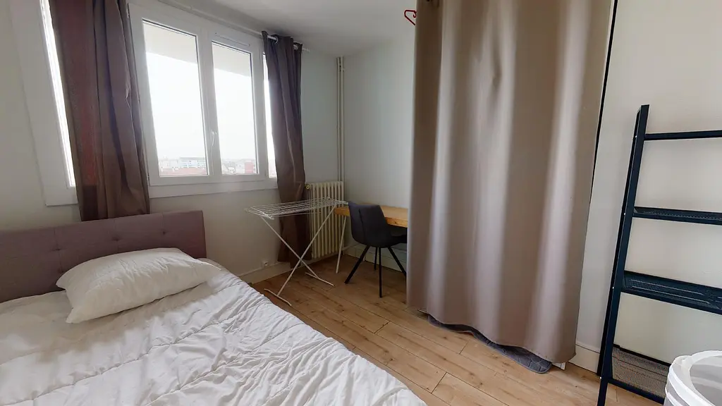 Photo du 10 Avenue Commandant l'herminier, 69100 Villeurbanne, France Villeurbanne
