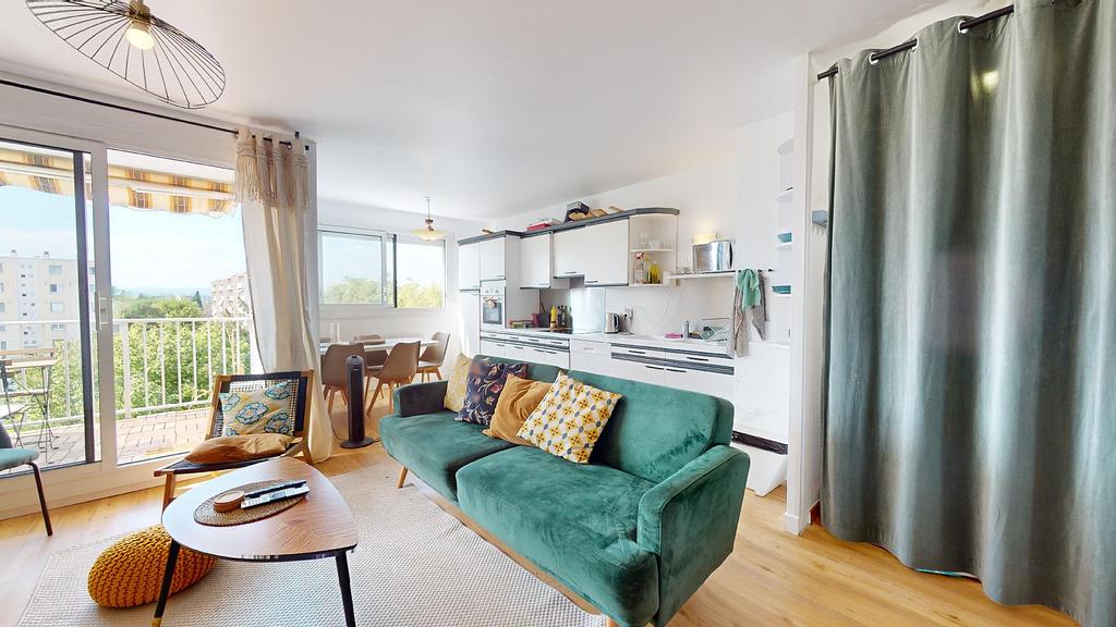 Photo du 27 Rue D'arsonval, 69800 Saint-Priest, France Saint-Priest