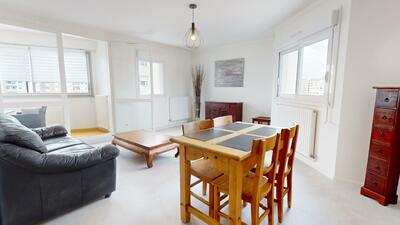 Photo du 8 Avenue Salvador Allende, 69100 Villeurbanne, France Villeurbanne