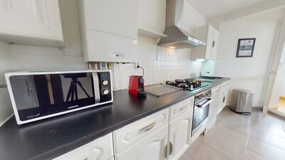 Photo du 8 Avenue Salvador Allende, 69100 Villeurbanne, France Villeurbanne