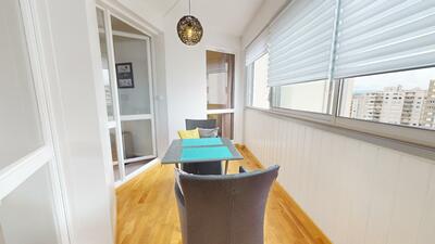 Photo du 8 Avenue Salvador Allende, 69100 Villeurbanne, France Villeurbanne