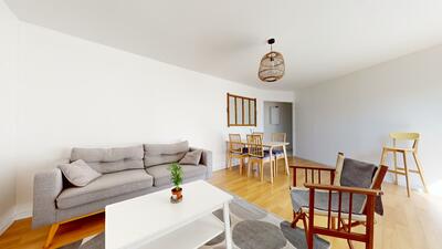 Photo du 76 Rue Émile Cossonneau, 93330 Neuilly-sur-Marne, France Neuilly-sur-Marne