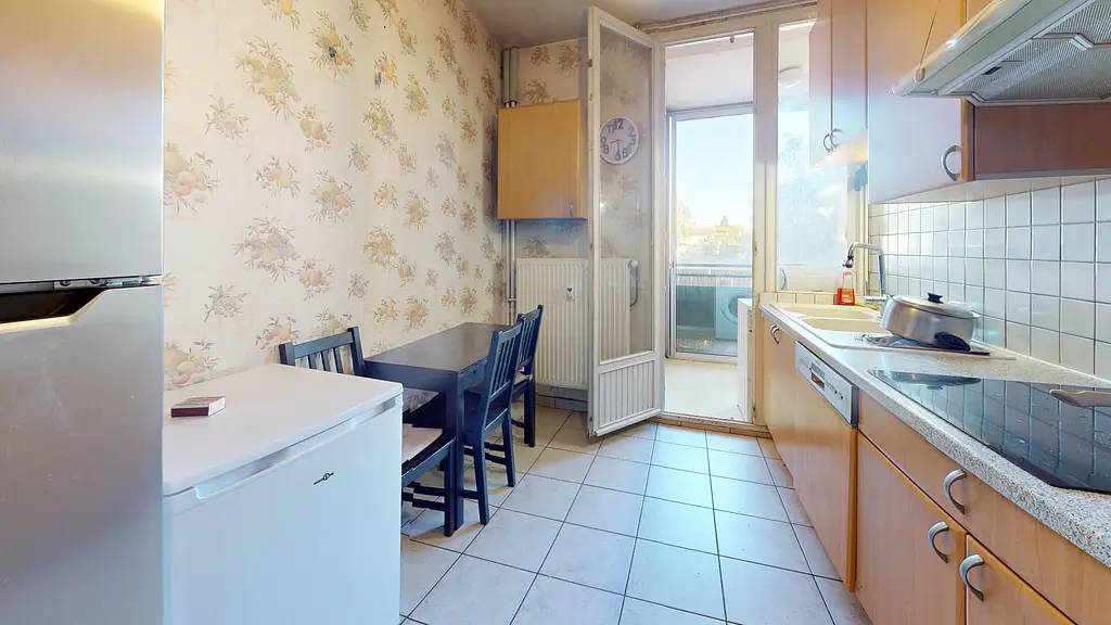 Photo du 60ter Rue Christian Lacouture, 69500 Bron, France Bron