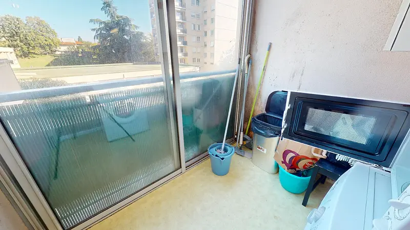 Photo du 60ter Rue Christian Lacouture, 69500 Bron, France Bron