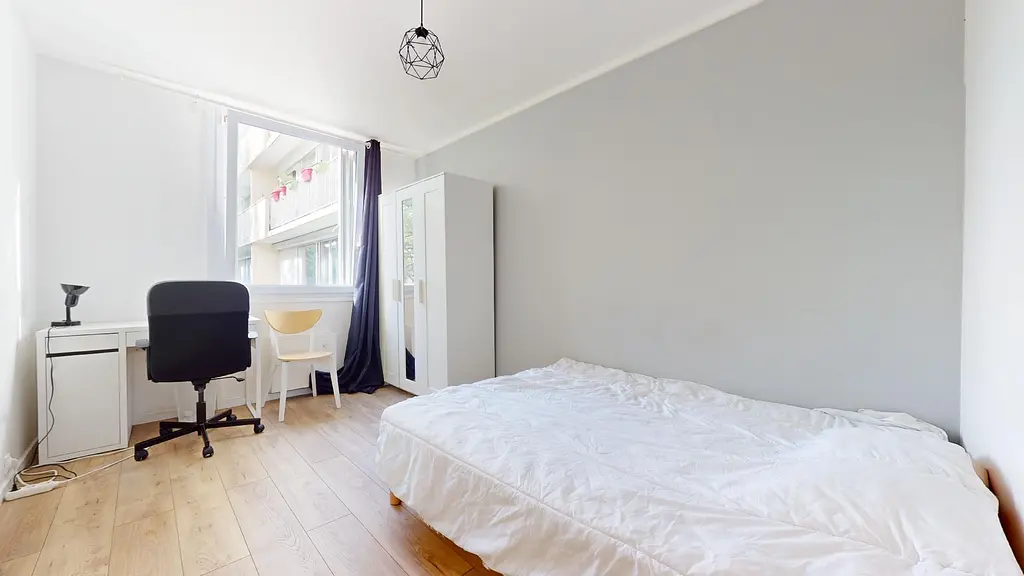 Photo du 7 Rue Des Châteaux Bruloir, 95000 Cergy, France Cergy