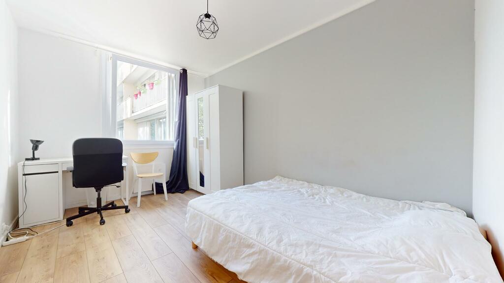 Photo du 7 Rue Des Châteaux Bruloir, 95000 Cergy, France Cergy