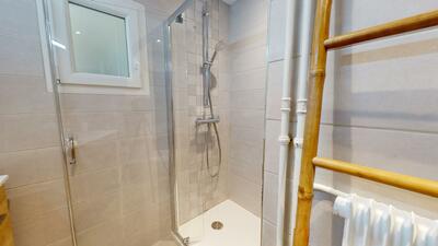 Photo du 52 Rue De La Filature, 69100 Villeurbanne, France Villeurbanne