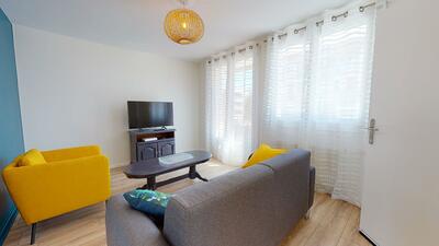 Photo du 52 Rue De La Filature, 69100 Villeurbanne, France Villeurbanne