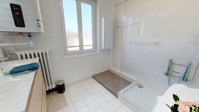 Photo du 54 Avenue Marc Sangnier, 69100 Villeurbanne, France Villeurbanne