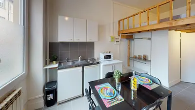 Photo du 52 bis Rue Salomon Reinach, RDC rue, 69007 Lyon, France Lyon