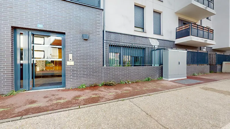 Photo du 41 Avenue Carnot, 93140 Bondy, France Bondy