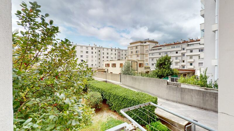 Photo du 30 Rue De Stalingrad, 38100 Grenoble, France Grenoble