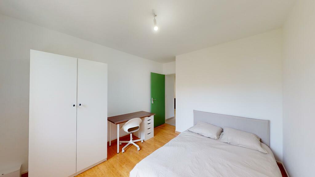 Photo du 30 Rue De Stalingrad, 38100 Grenoble, France Grenoble