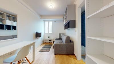 Photo du 87 Rue Des Bruyères, 92310 Sèvres, France Sèvres
