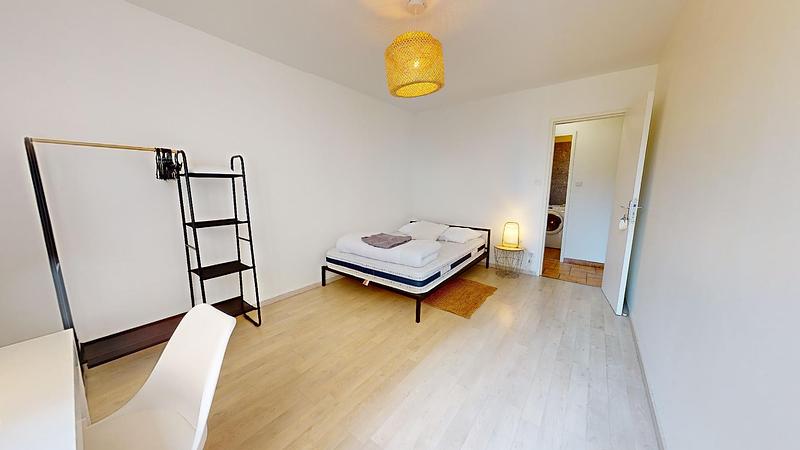 Photo du 12 Rue Ludovic Bonin, 69200 Vénissieux, France Vénissieux