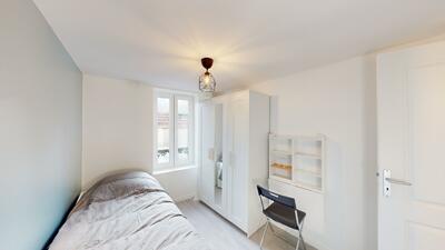 Photo du 2 Rue Platrière, 77000 Melun, France Melun