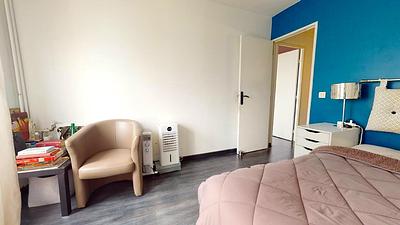 Photo du 3 Rue De La Justice Pourpre, 95000 Cergy, France Cergy