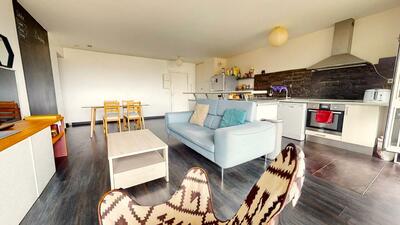 Photo du 3 Rue De La Justice Pourpre, 95000 Cergy, France Cergy