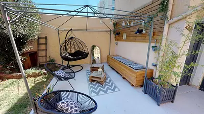 Photo du 11 Rue Jules Cambon, 69008 Lyon, France Lyon