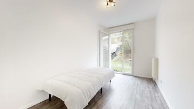 Photo du 7 Rue Plaisances, 78711 Mantes-la-Ville, France Mantes-la-Ville